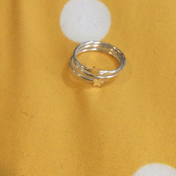 Adjustable silver vintage cocktail ring with stars - Picture 2 of 3